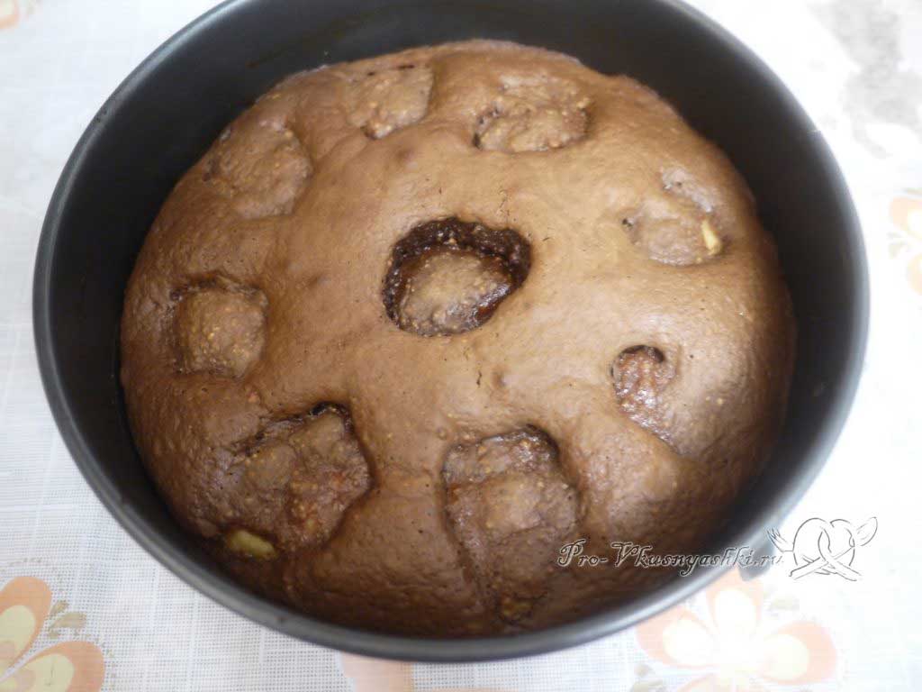 Шоколадный пирог с творожными шариками - пирог