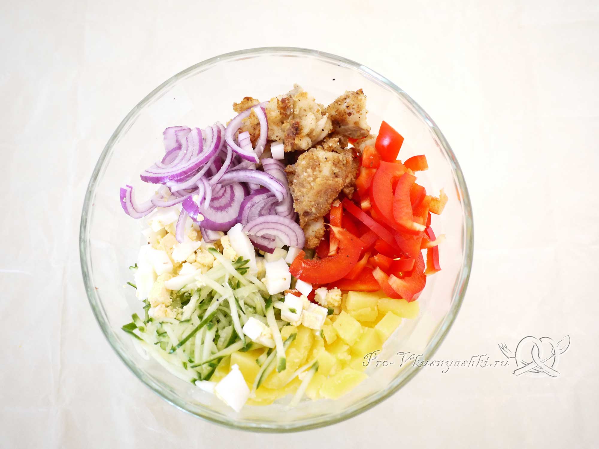 Гречка минтай салат овощной. Салат минтай и лук