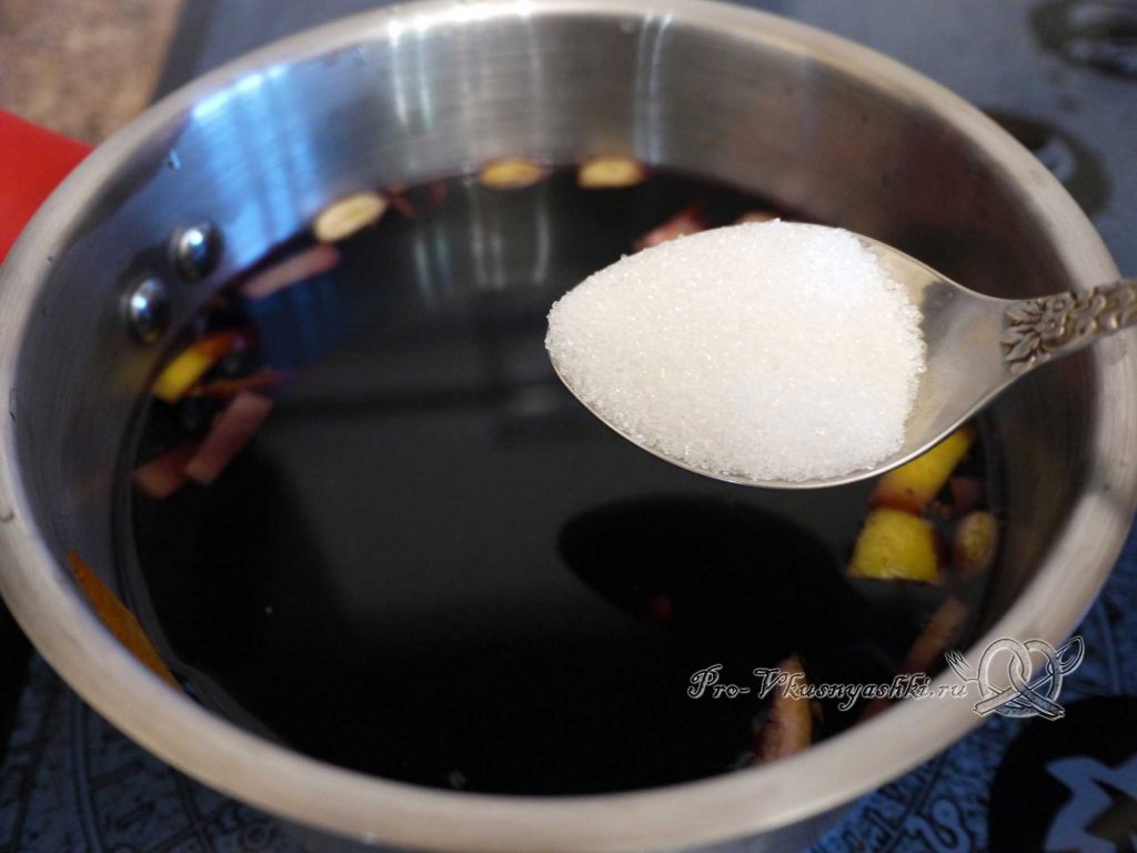Безалкогольный глинтвейн в домашних условиях - добавляем сахар