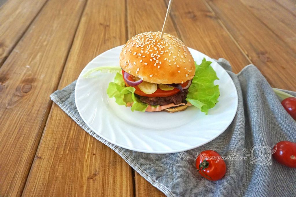 Гамбургер в домашних условиях (пошаговый рецепт с фото) - Pro Vkusnyashki
