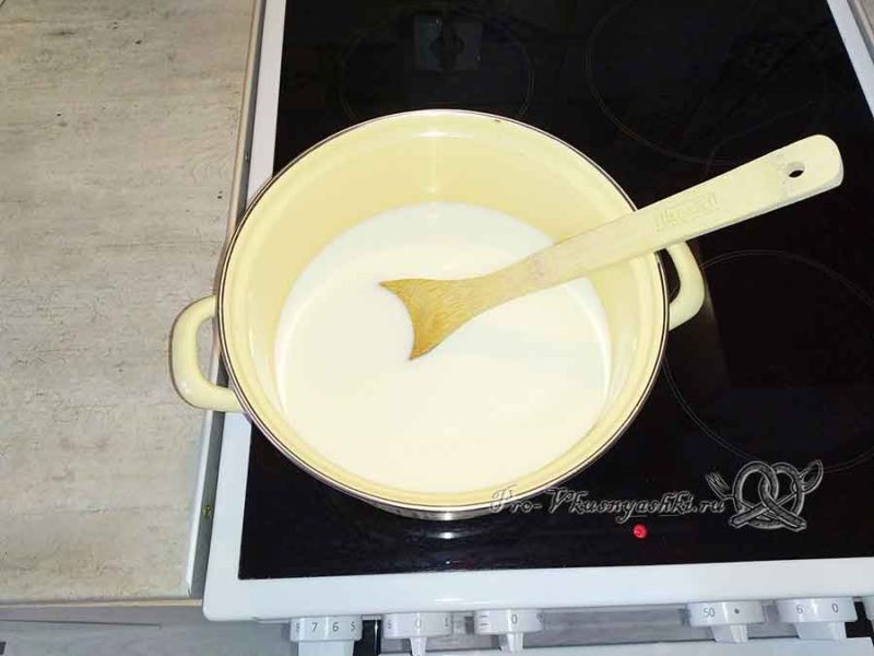 Рисовая каша с тыквой на молоке - добавляем в кашу молоко
